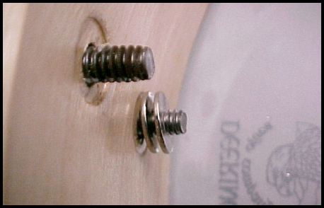 Washers on upper lagscrew